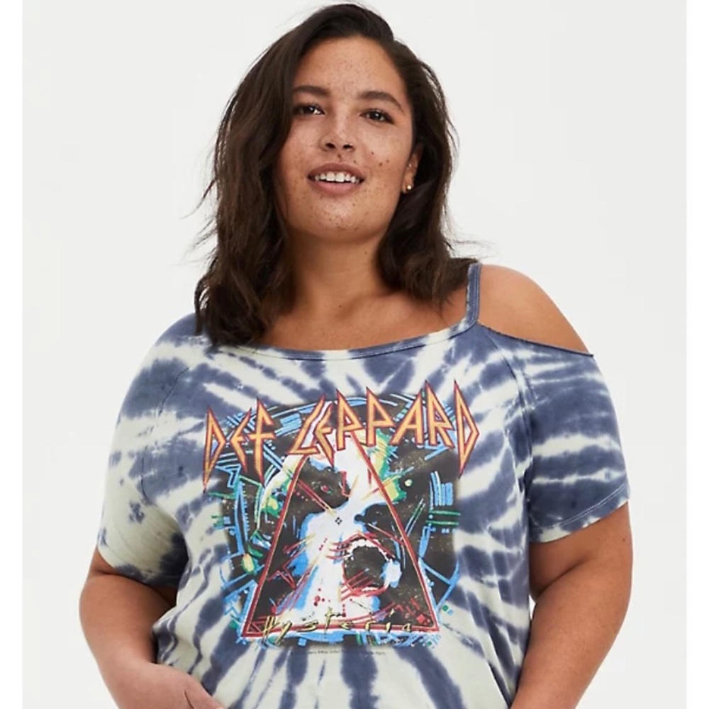 Torrid One Shoulder Tee- Def Leppard Size 4 NEW